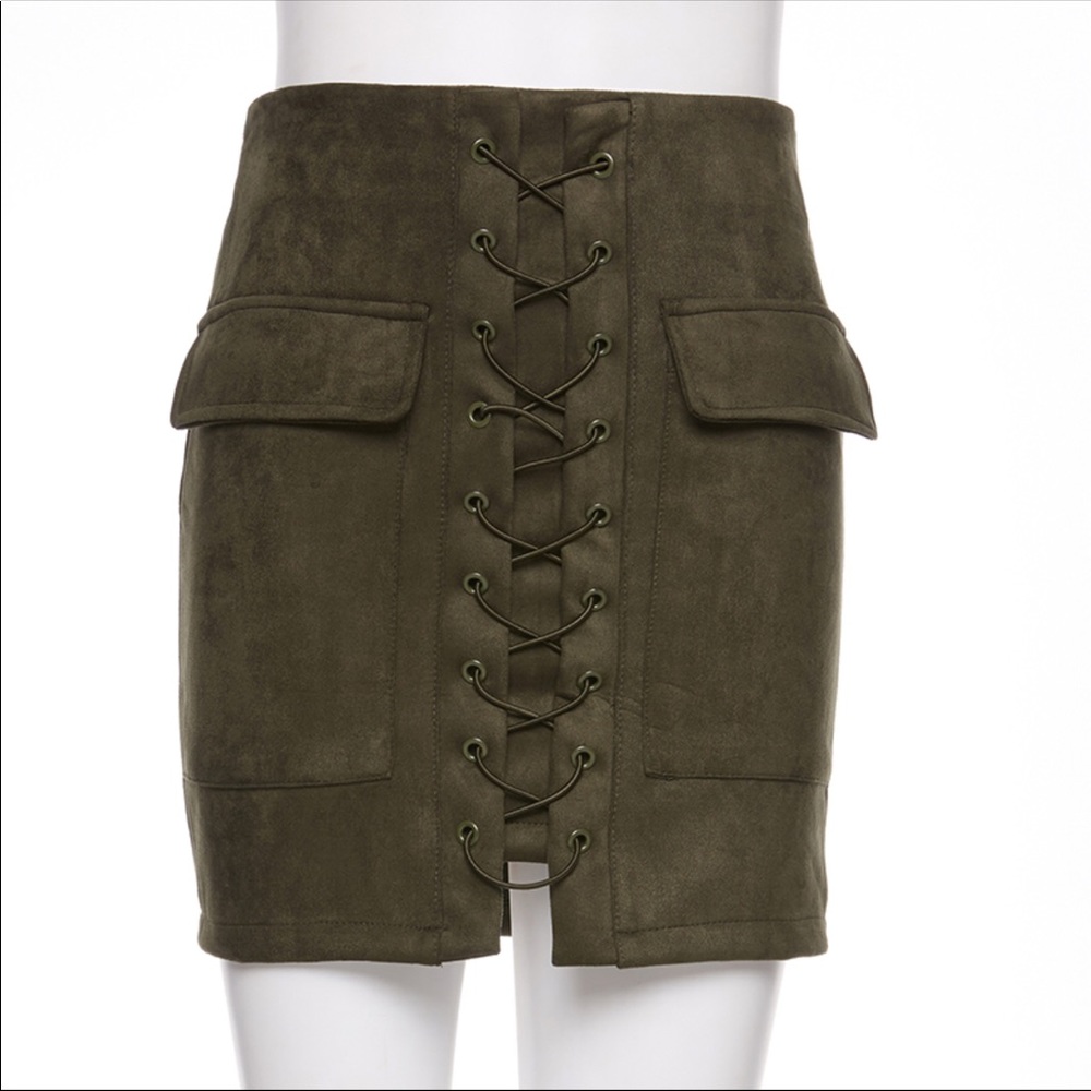 Woman suede skirt